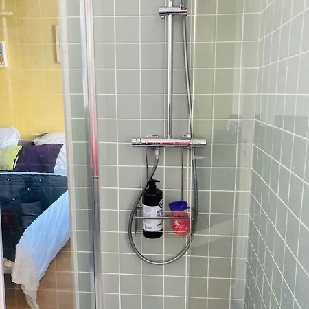 ゲストハウス De Charme Aux Chartrons 3*